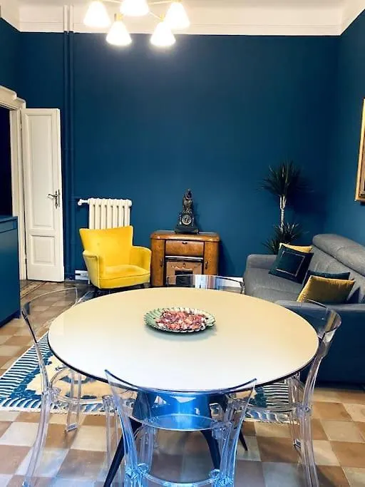 Elegant Liberty Apartment In The Heart Of Milan 0*,